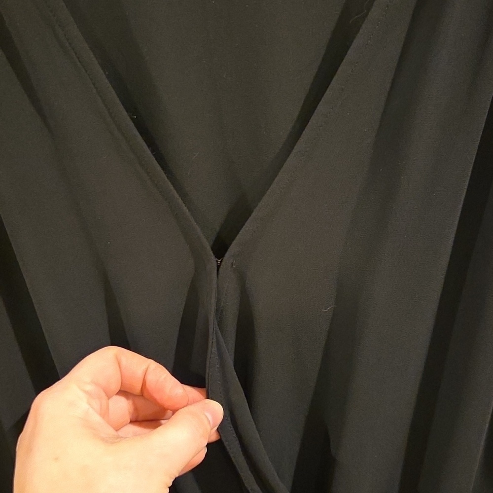 Black Dress by Micheal Kors - Picture 11 of 11